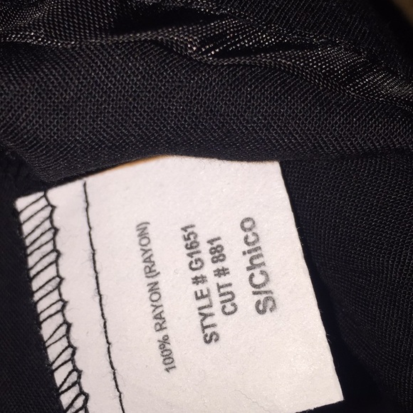 Shorts - Picture 3 of 3